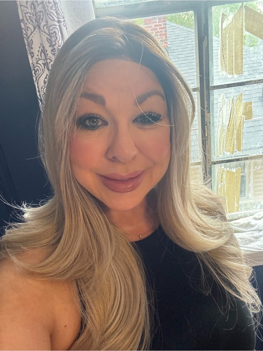 🩷Mulholland Lace Front Wig - Latte Blonde